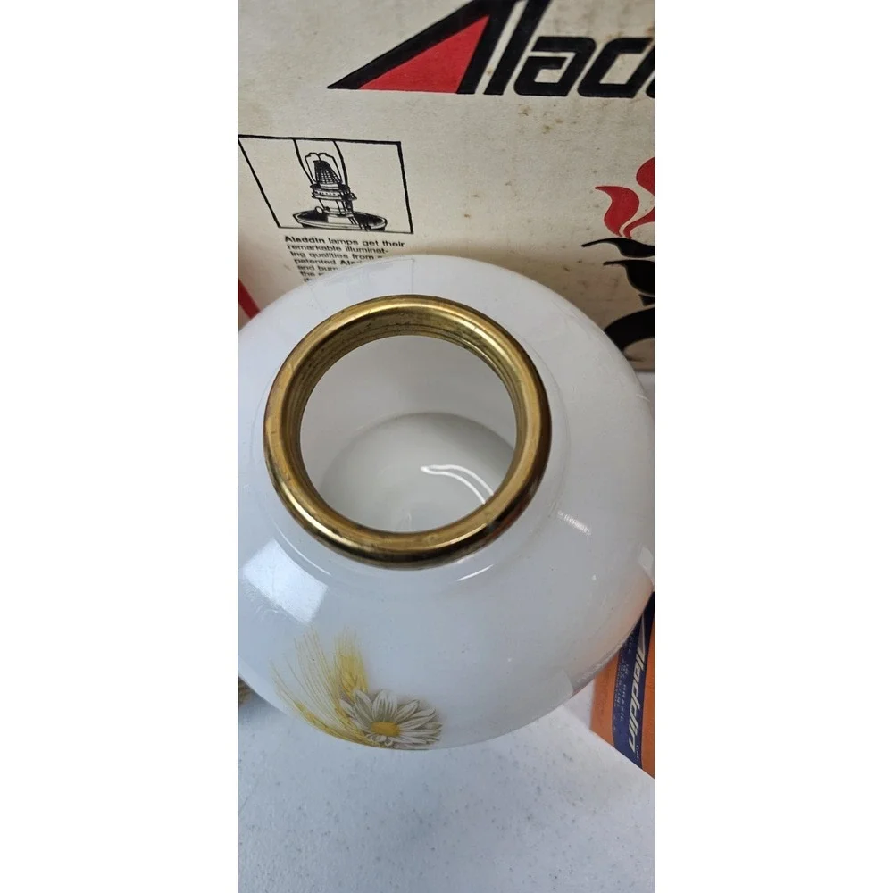 NOS Vintage Aladdin C-6104 Incandescent Oil Lamp New In Original‎ Box